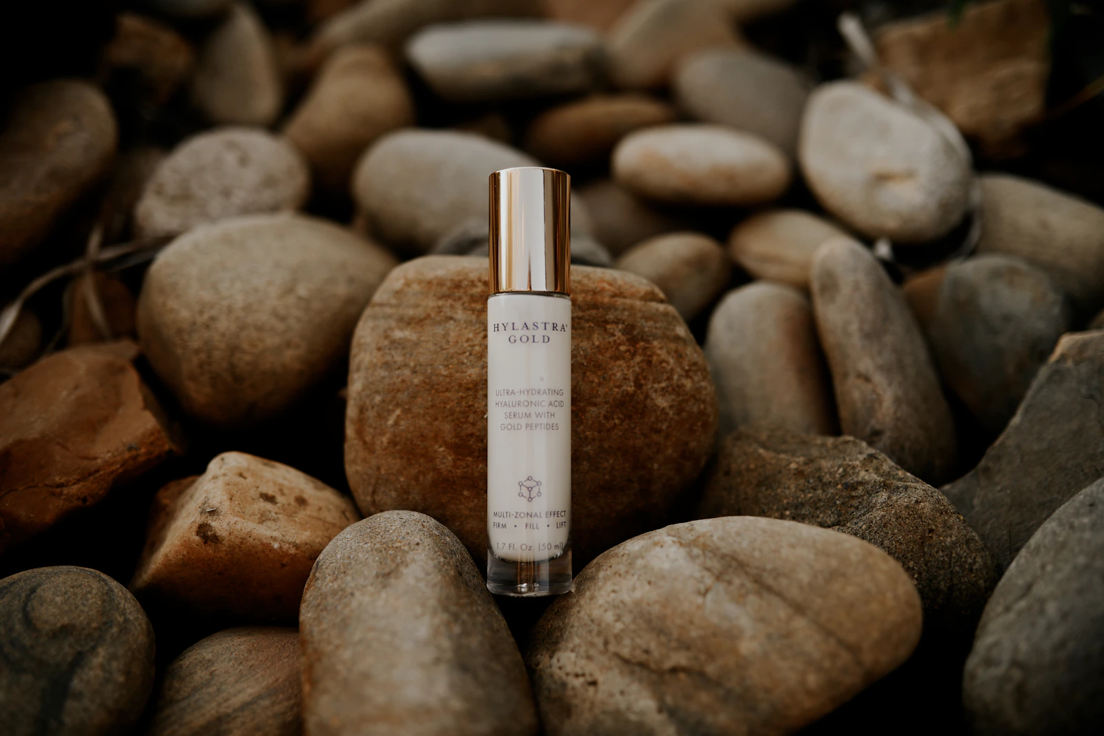 抗老美容補充劑全破解：口服玻尿酸、燕窩、幹細胞、左旋肉鹼——科學怎麼說？