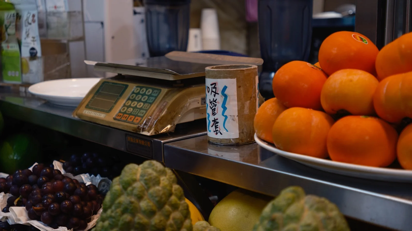 新鮮蔬果與原型食物是多數成功減重者的共同習慣——地中海飲食是目前證據最充分的減重飲食