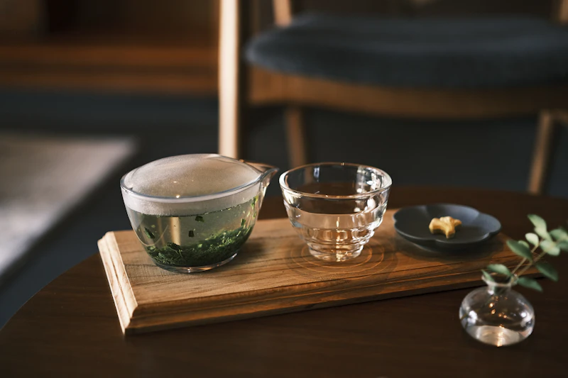 日式茶具——茶的健康效益與咖啡相當，但活性成分不同